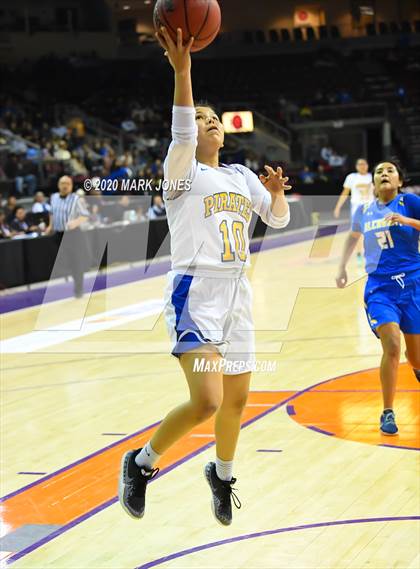 Thumbnail 2 in Alchesay vs. Valley (AIA 2A Quarterfinal) photogallery.