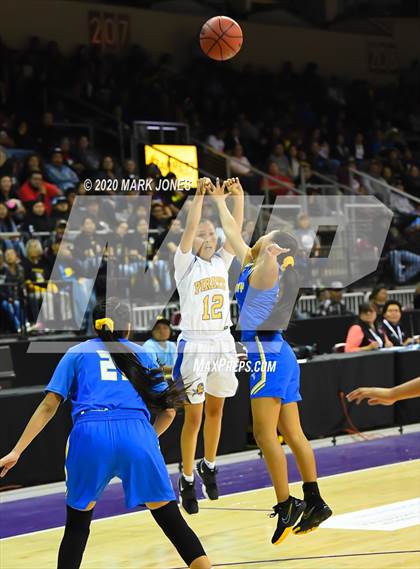 Thumbnail 3 in Alchesay vs. Valley (AIA 2A Quarterfinal) photogallery.
