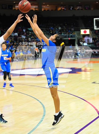 Thumbnail 3 in Alchesay vs. Valley (AIA 2A Quarterfinal) photogallery.