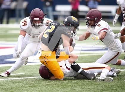 Thumbnail 1 in Salpointe Catholic vs. Saguaro (AIA 4A Final) photogallery.