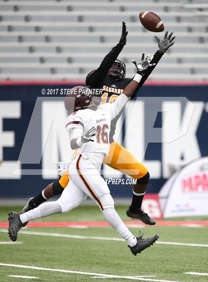 Thumbnail 1 in Salpointe Catholic vs. Saguaro (AIA 4A Final) photogallery.