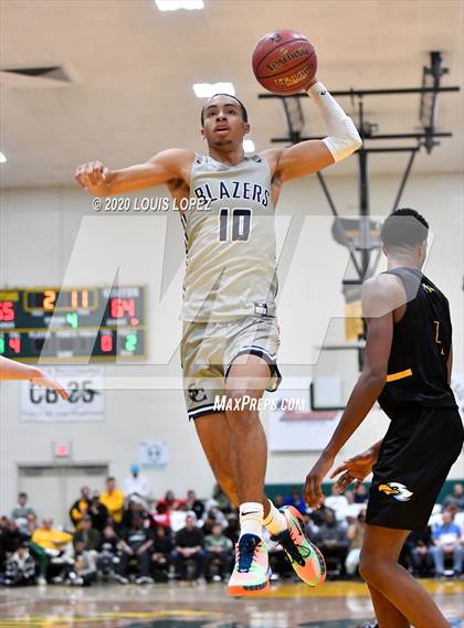 Thumbnail 3 in Sierra Canyon vs. Rancho Christian (The Classic at Damien) photogallery.