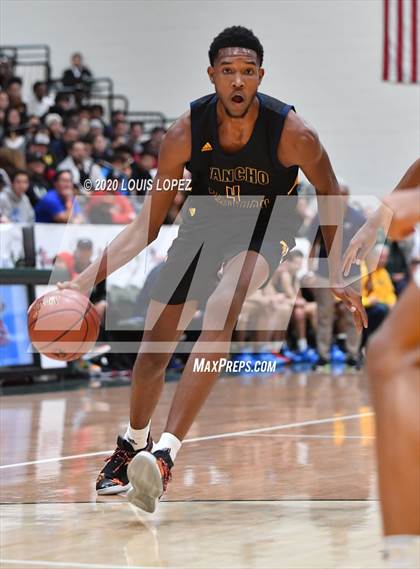 Thumbnail 1 in Sierra Canyon vs. Rancho Christian (The Classic at Damien) photogallery.