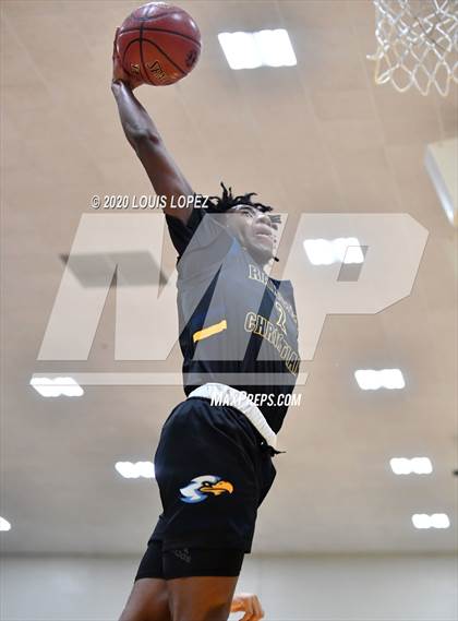 Thumbnail 2 in Sierra Canyon vs. Rancho Christian (The Classic at Damien) photogallery.