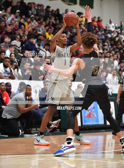 Thumbnail 2 in Sierra Canyon vs. Rancho Christian (The Classic at Damien) photogallery.