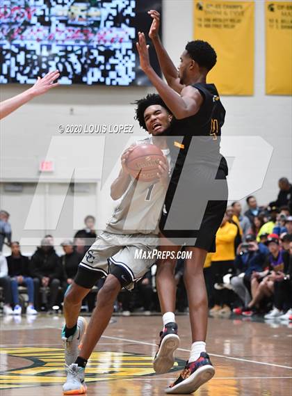 Thumbnail 3 in Sierra Canyon vs. Rancho Christian (The Classic at Damien) photogallery.