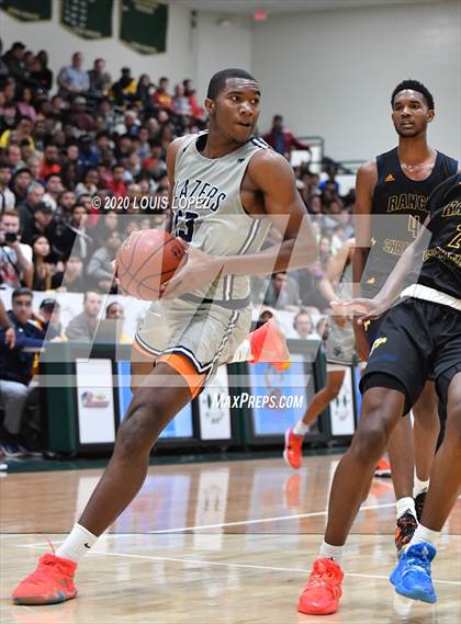 Thumbnail 3 in Sierra Canyon vs. Rancho Christian (The Classic at Damien) photogallery.