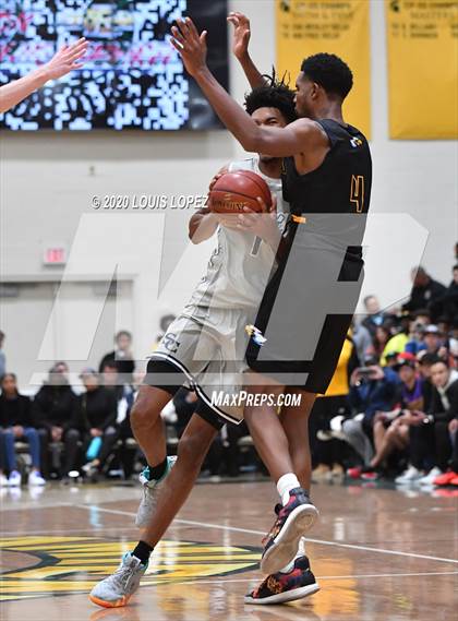 Thumbnail 1 in Sierra Canyon vs. Rancho Christian (The Classic at Damien) photogallery.