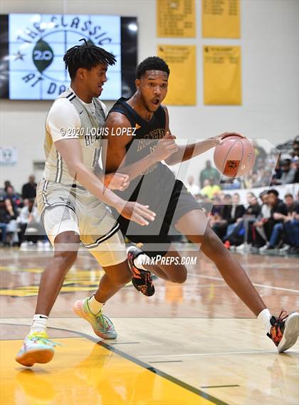 Thumbnail 1 in Sierra Canyon vs. Rancho Christian (The Classic at Damien) photogallery.