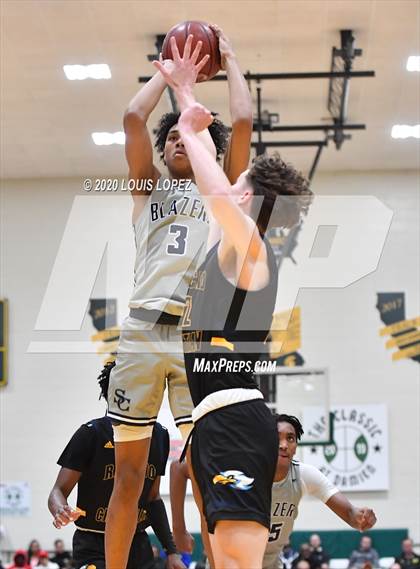 Thumbnail 3 in Sierra Canyon vs. Rancho Christian (The Classic at Damien) photogallery.