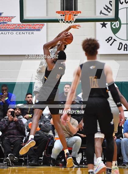 Thumbnail 1 in Sierra Canyon vs. Rancho Christian (The Classic at Damien) photogallery.
