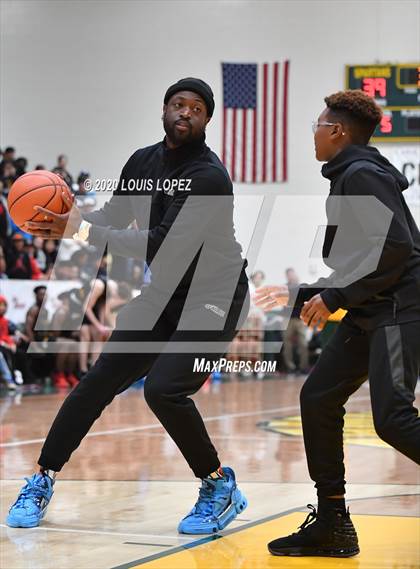Thumbnail 2 in Sierra Canyon vs. Rancho Christian (The Classic at Damien) photogallery.