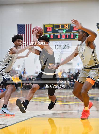 Thumbnail 2 in Sierra Canyon vs. Rancho Christian (The Classic at Damien) photogallery.