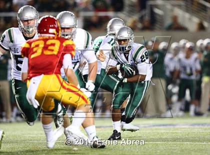 Thumbnail 3 in De La Salle vs. Jesuit photogallery.