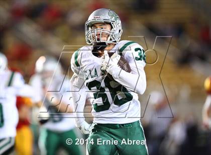 Thumbnail 3 in De La Salle vs. Jesuit photogallery.