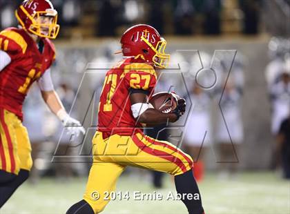 Thumbnail 2 in De La Salle vs. Jesuit photogallery.