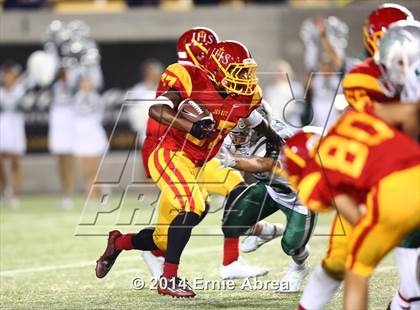 Thumbnail 2 in De La Salle vs. Jesuit photogallery.