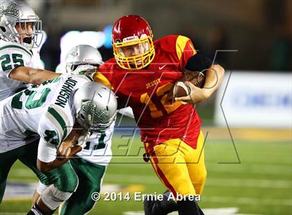 Thumbnail 3 in De La Salle vs. Jesuit photogallery.