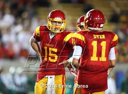 Thumbnail 3 in De La Salle vs. Jesuit photogallery.