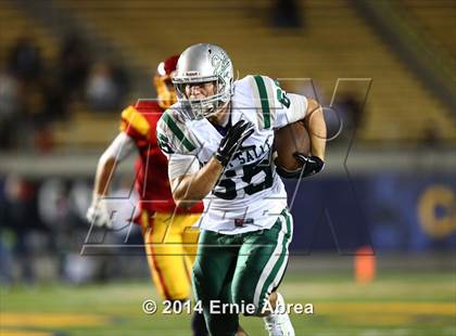 Thumbnail 2 in De La Salle vs. Jesuit photogallery.