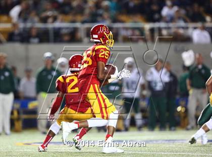 Thumbnail 1 in De La Salle vs. Jesuit photogallery.