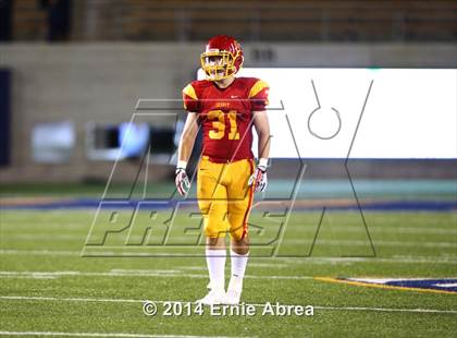 Thumbnail 3 in De La Salle vs. Jesuit photogallery.