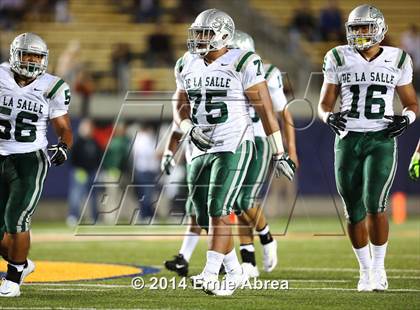 Thumbnail 3 in De La Salle vs. Jesuit photogallery.