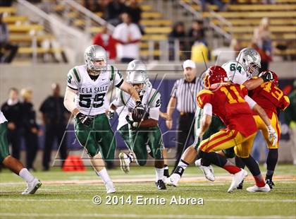 Thumbnail 1 in De La Salle vs. Jesuit photogallery.