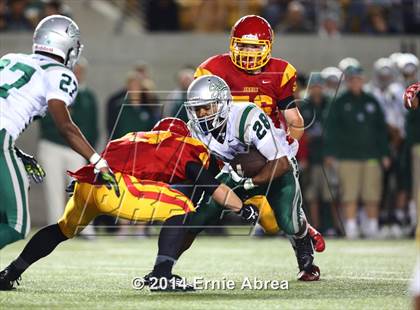 Thumbnail 1 in De La Salle vs. Jesuit photogallery.