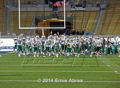 Thumbnail 2 in De La Salle vs. Jesuit photogallery.