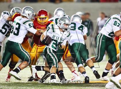Thumbnail 2 in De La Salle vs. Jesuit photogallery.