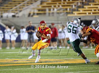 Thumbnail 1 in De La Salle vs. Jesuit photogallery.