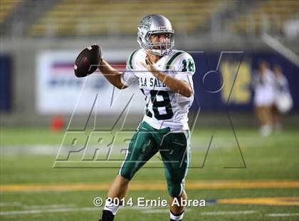 Thumbnail 2 in De La Salle vs. Jesuit photogallery.