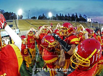 Thumbnail 1 in De La Salle vs. Jesuit photogallery.