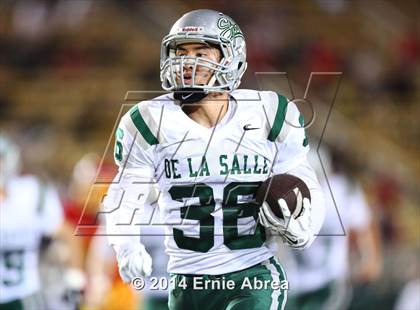 Thumbnail 2 in De La Salle vs. Jesuit photogallery.