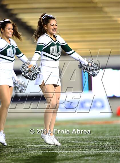 Thumbnail 3 in De La Salle vs. Jesuit photogallery.