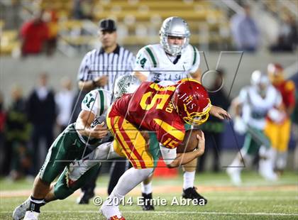Thumbnail 3 in De La Salle vs. Jesuit photogallery.