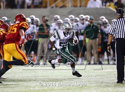 Thumbnail 1 in De La Salle vs. Jesuit photogallery.