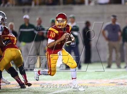 Thumbnail 3 in De La Salle vs. Jesuit photogallery.