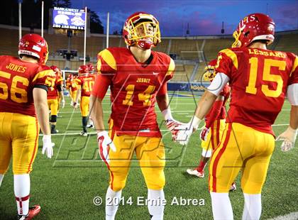 Thumbnail 3 in De La Salle vs. Jesuit photogallery.