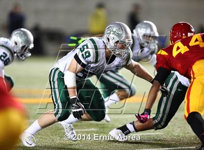 Thumbnail 2 in De La Salle vs. Jesuit photogallery.