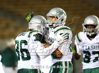 Thumbnail 2 in De La Salle vs. Jesuit photogallery.