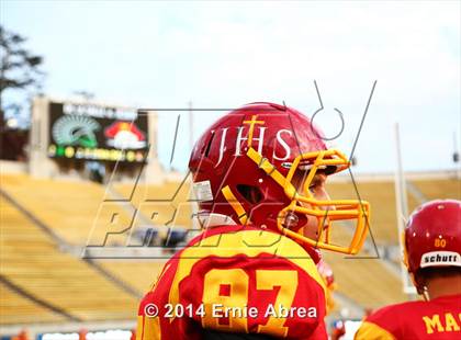 Thumbnail 3 in De La Salle vs. Jesuit photogallery.