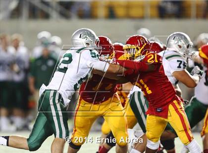 Thumbnail 1 in De La Salle vs. Jesuit photogallery.