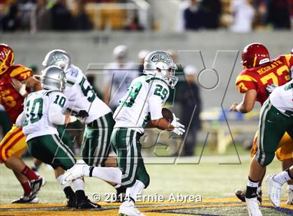 Thumbnail 2 in De La Salle vs. Jesuit photogallery.