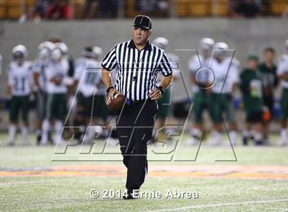 Thumbnail 1 in De La Salle vs. Jesuit photogallery.