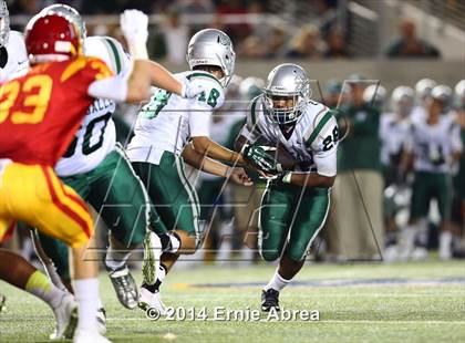 Thumbnail 2 in De La Salle vs. Jesuit photogallery.