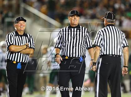 Thumbnail 2 in De La Salle vs. Jesuit photogallery.