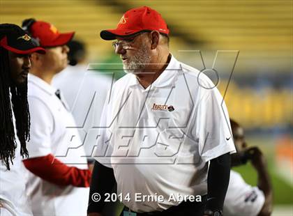 Thumbnail 3 in De La Salle vs. Jesuit photogallery.