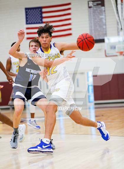 Thumbnail 1 in Charlotte vs Newsome (Suncoast Holiday Classic) photogallery.